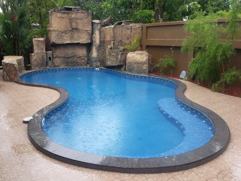Above Ground Pool Clean up